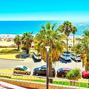  Сasa de vacaciones Ocean Sunset Beachfront House With Terraces